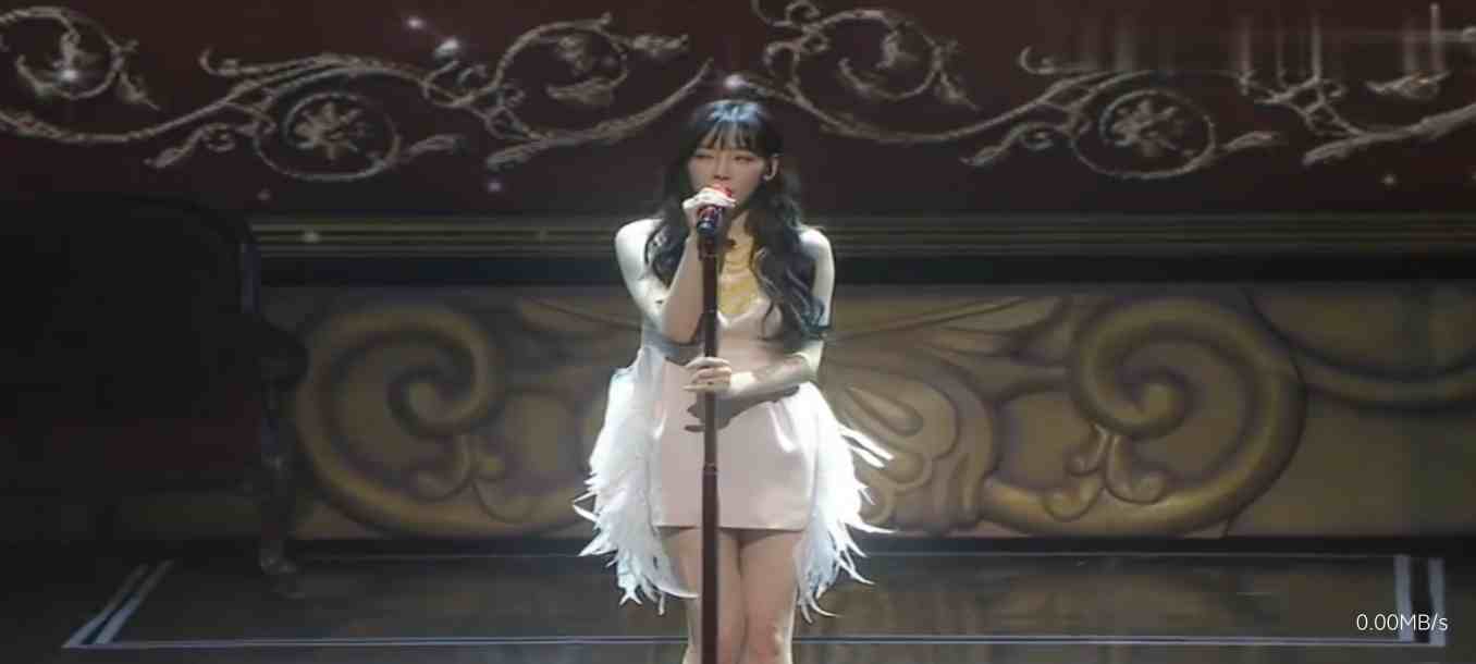 绿影电视_v1.7.0|内置上千电视频道,主打娱乐综合直播,音乐频道,现场MV,影视,央视,数字频道,少儿,纪录片等超多频道-zb博客